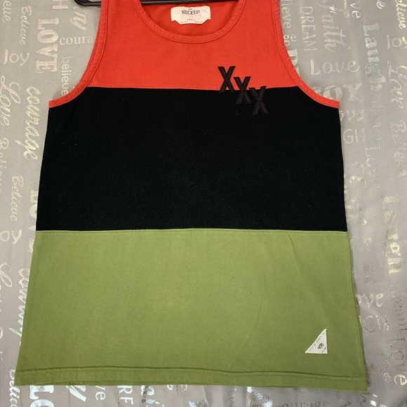 10.Deep Tank Top - Picture 7 of 8